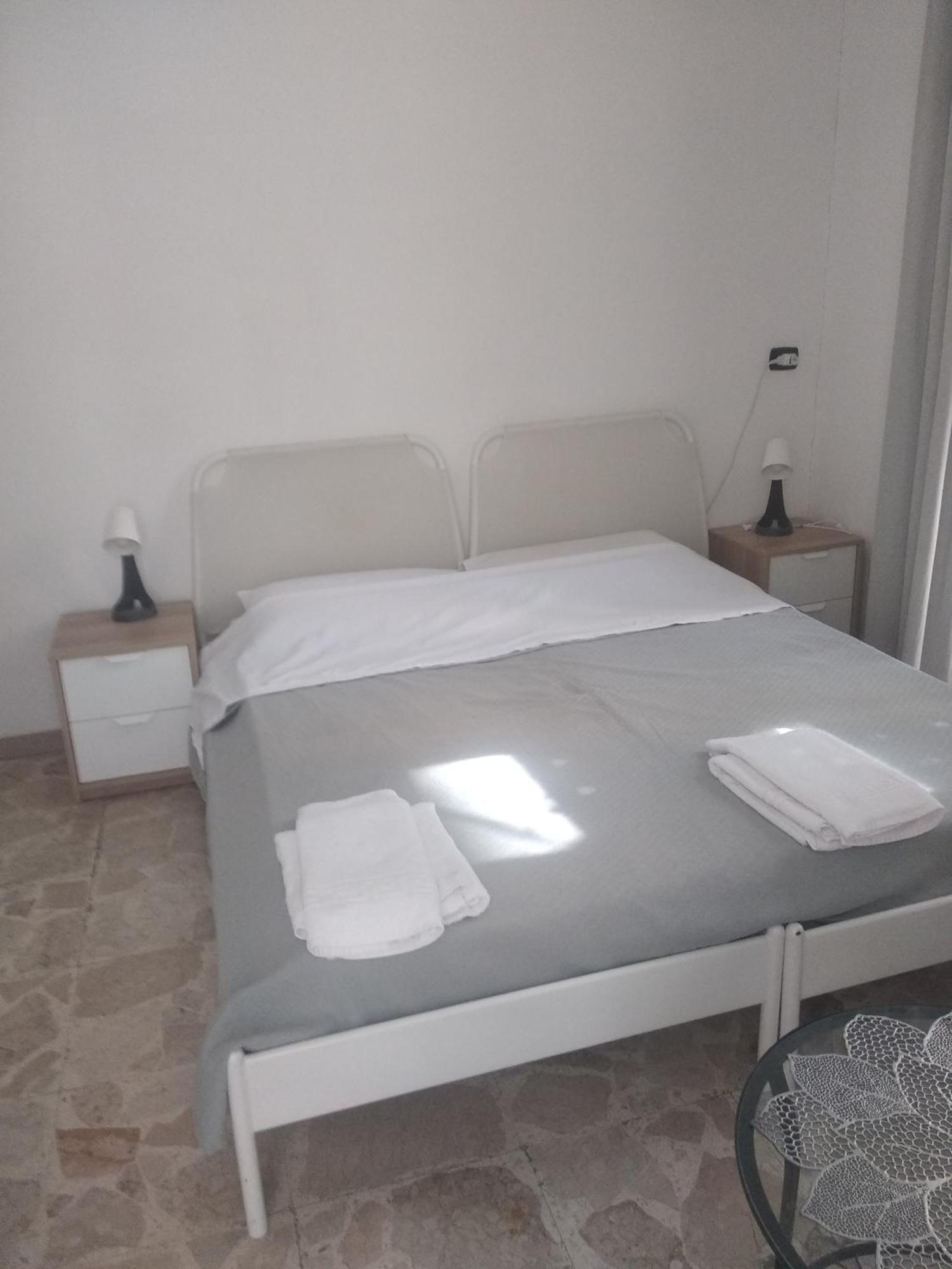 Home Di F Nápoly Kültér fotó